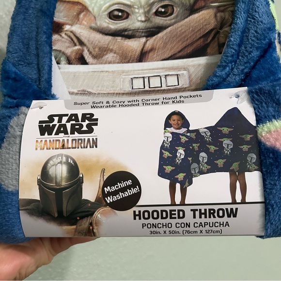 Star Wars Hooded Throw for Kids - Picture 3 of 3